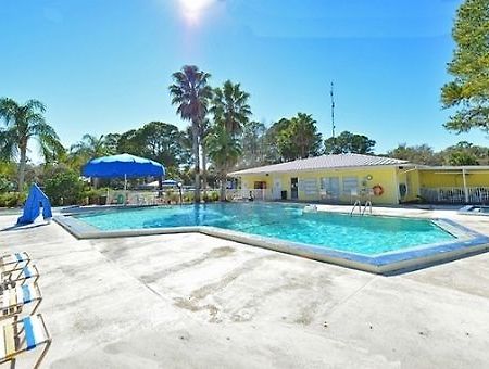 Crystal Isles Rv Resort Crystal River Eksteriør billede